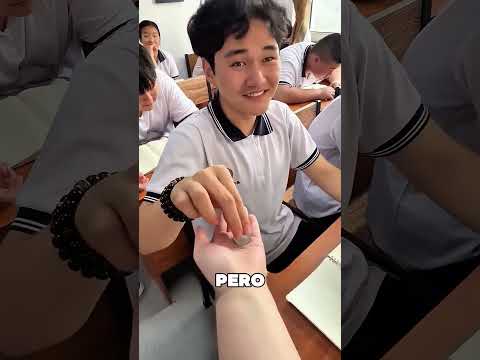 El Último Estudiante Le Dio El Mejor Regalo 😯❤️ thumbnail