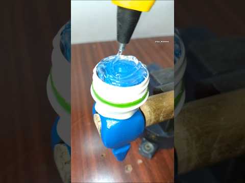Great DIY Hammer Trick to Prevent Dents in Wood from Impact #diy #woodworking #tools #tricks thumbnail