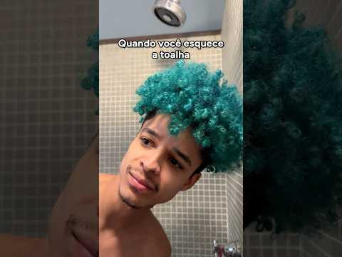QUANDO VOCÊ ESQUECE A TOALHA thumbnail