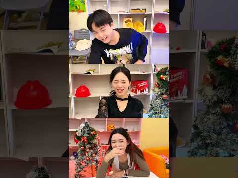 王子发现艾莎控制了他#shorts #艾莎 thumbnail