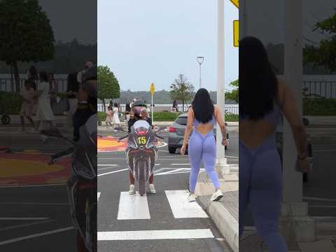 La moto ?️ f@lsa #funny thumbnail