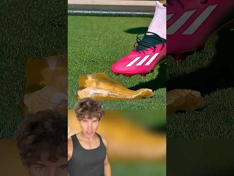 Las zapatillas de fútbol prohibidas thumbnail