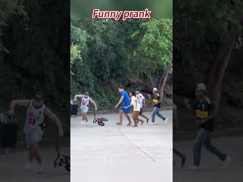 Funny prank😂#funny #funnyprank#foryou#funnyvideos#haha thumbnail