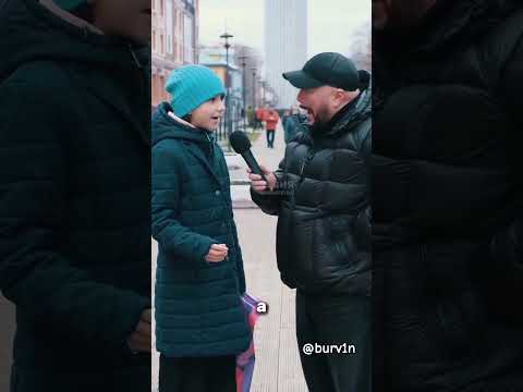 Как отличить #питер от #москва 😂 #опрос #вопросы #вопросответ #интервью #наулице #улица #смешно #лп thumbnail