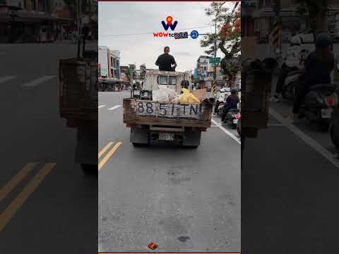 鄉下小猴子開心下班去 thumbnail
