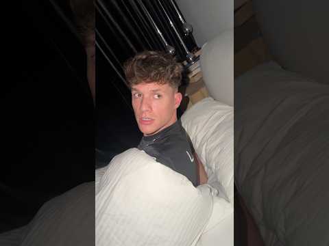 POV: Du hörst Musik zum Einschlafen thumbnail