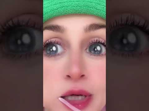 Największy sekret rodziny! Czy babcia wie co robi?! #mili0nerka #comedy #rodzina #pov thumbnail