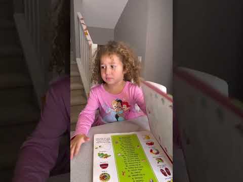 Time to Read  | Daddy Teaches Sierra & Rhia a Good Habit thumbnail