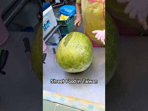 Giant Watermelon Juice in Taiwan ??? #taiwan #fruit #mukbang thumbnail