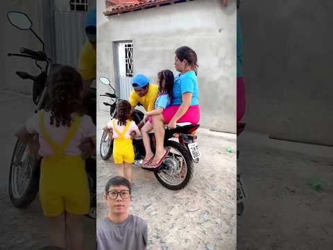 Cả nhà lên xe đi chơi #trending #trendingshorts #trendingvideo #shorts #shortsviral #viralshorts thumbnail