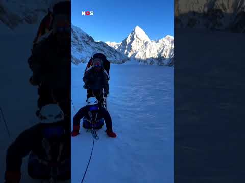 Man klimt zonder benen de Mount Everest op 🗻 thumbnail