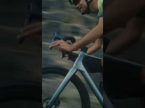 The new Addict was made for long days, good company and roads that never end. #RoadCycling thumbnail