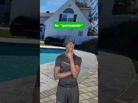 Quando salti in piscina… 😂 thumbnail