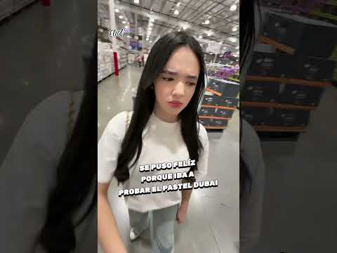 TODAS LAS VECES EN LAS QUE SOFÍA VELA HA HECHO SU ICÓNICO BAILE FELIZ. thumbnail