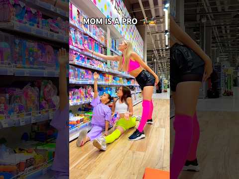 Every Mom Does This 👠👯‍♀️@_miss_tais_ @Belitskay #familyfirst #flexibility thumbnail