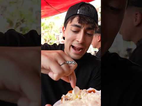 Probando La Mejor Comida Callejera de Colombia thumbnail