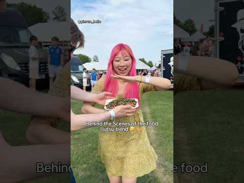 How to film the Jutsu trend Trend (BTS)😅 #foodtransition #jutsutrend #yinrun #animetrend #foodtrend thumbnail