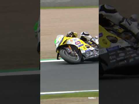 Close call in Race 2🤯| 2026 #CzechWorldSBK 🇨🇿 thumbnail