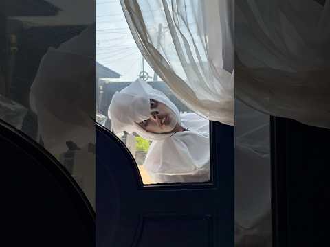Gawat Pocong Siang2 Udah Keliaran thumbnail