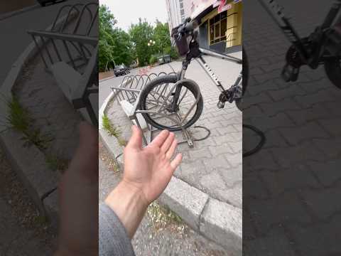 ВЕЛОПАРКОВКА С УЗОРОМ  #shorts thumbnail