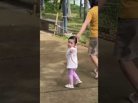 GA GITU DONG KONSEPNYAAA! #piuwfamily #funny #skit #familyvlog #familychannel #familyvideo thumbnail