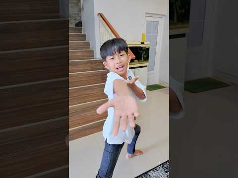 Kakak Rafa Gak Boleh Pinjam HP #shorts thumbnail