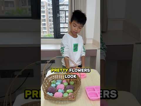 Jeje & Lily gave soap to grandma! 🧼 ☺️ thumbnail