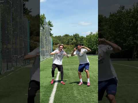 MEJORES CELEBRACIONES PARA HACER EN DÚO ☠️? #shorts #futbol thumbnail