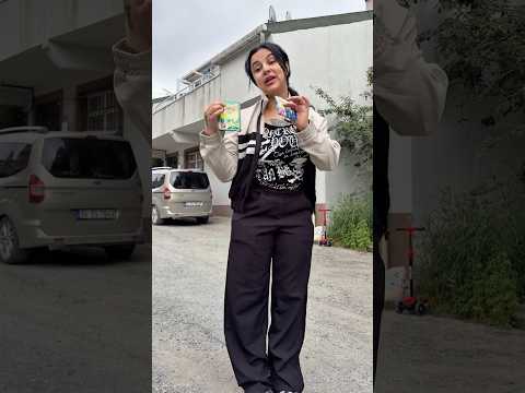 Patlayan şekeri kime vereyim #youtubeshorts #trending #fyp thumbnail
