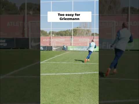 Griezmann too chill with it 😎 #football #soccer thumbnail