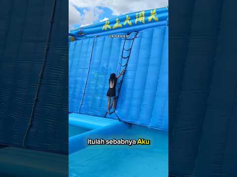 Tantangan Kolam Berbahaya Seorang Kakak Demi Pengobatan Ibunya! 😢🔥#shorts thumbnail