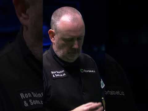 This exchange between Higgins and Williams 🙊 #shorts #snooker thumbnail