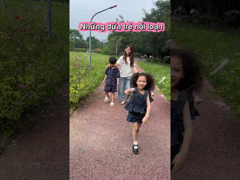 Chơi đùa với bông lau #shorts thumbnail