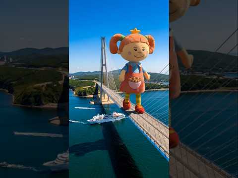 Walking around the city of Vladivostok with the Little Princess 👑 thumbnail