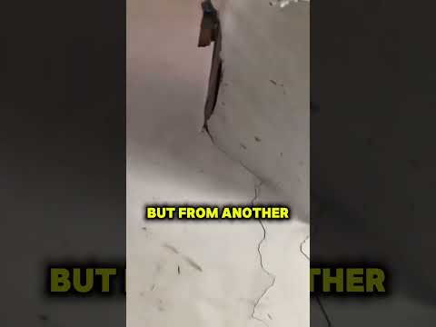 This Is Why You Don’t Explore Abandoned Houses thumbnail