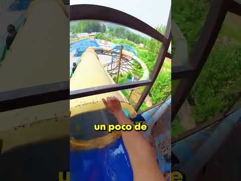 NO hagas esto en un TOBOGÁN ⭐ thumbnail