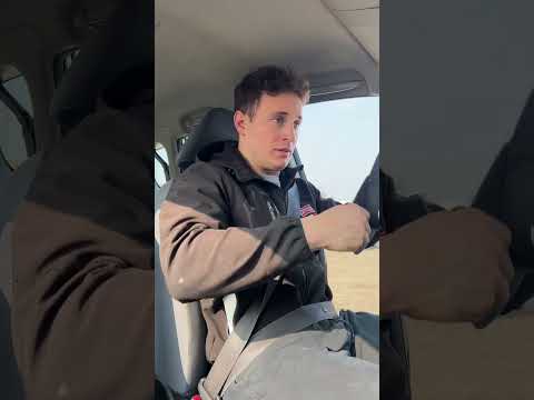 LA FOLLE. thumbnail