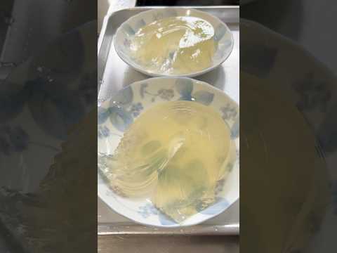 Traditional Jelly Noodles (Tokoroten) thumbnail