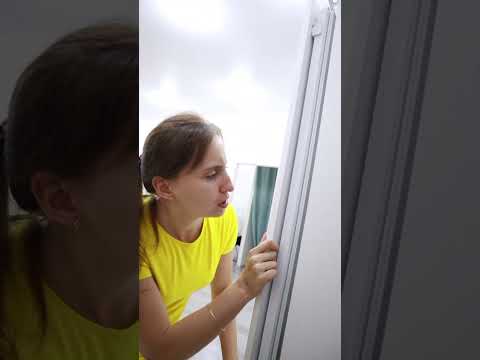 She couldn't close the refrigerator door ??Tiktomiki short video thumbnail