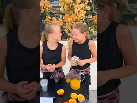 أطفال في عالم موازٍ ? #عائلة #دبي #shorts# viral #الامارات thumbnail