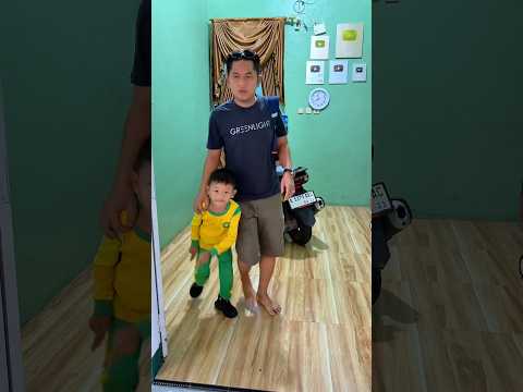 Abidzar berangkat sekolah pakai seragam olah raga di antar ayah dan mama thumbnail