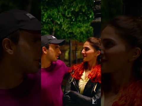 Catch the chemistry of #RanveerSingh and #VaaniKapoor in #BehindTheScene magic of #Je T'aime 😍 thumbnail