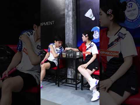 Uống nhầm nước ??? #vnb #badminton #caulong #shortsvideo #shorts thumbnail