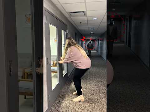 Unbelievable Everyone Got Caught By The Maaksman.. Except This One Girl.. ?? thumbnail