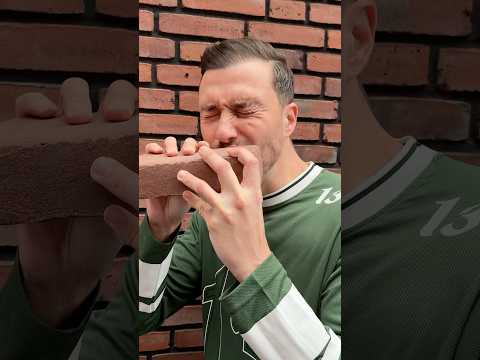 Rutger breekt zijn tanden! 🤯 thumbnail
