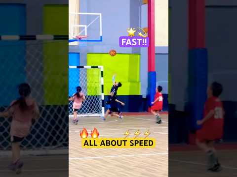FAST BREAK ⚡️ GOTTA GO FAST 🔥 KIDS BASKETBALL TRAINING #shorts #ballislife #basketballhighlights thumbnail