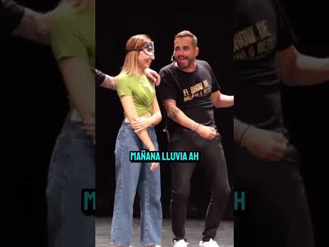 El amor es ciego, sordo y con lluvias intermitentes ?. #humor #shorts #javiaguileracadiz thumbnail
