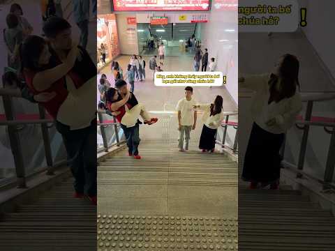 Anh chàng thể hiện bế bạn gái và cái kết thumbnail