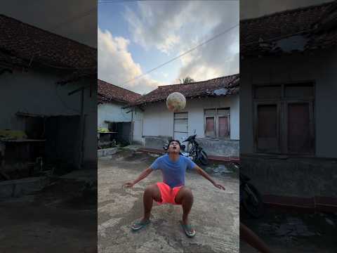 GARA NENDANG BOLA SEMBARANGAN MANG UNI PINGSAN thumbnail