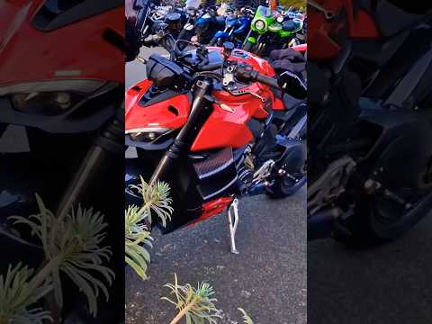 Ducati Streetfighter v4 , beast #Ducati #streetfighterV4 #V4s #panigaleV4 #V4S #superbike #crazy thumbnail